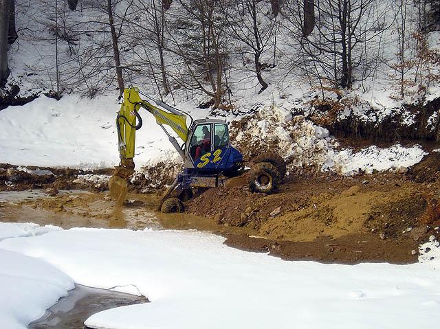 Těžká mechanizace Těžká mechanizace